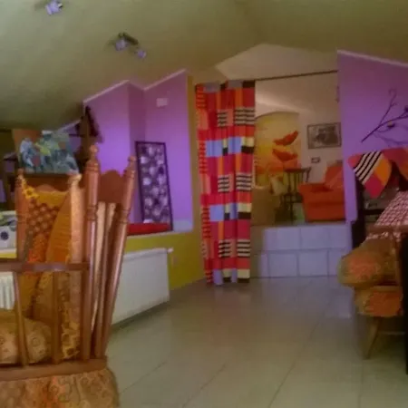 La Luce Della Luna Bed & Breakfast *