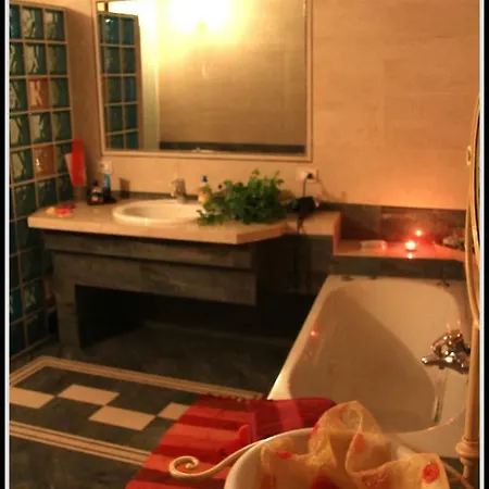 La Luce Della Luna Bed & Breakfast