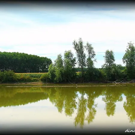 La Luce Della Luna Bed & Breakfast *