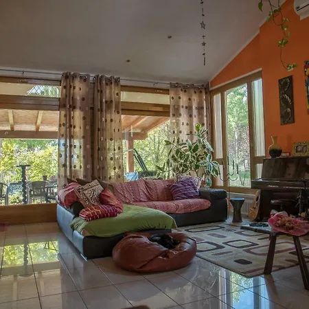 La Luce Della Luna Bed & Breakfast *