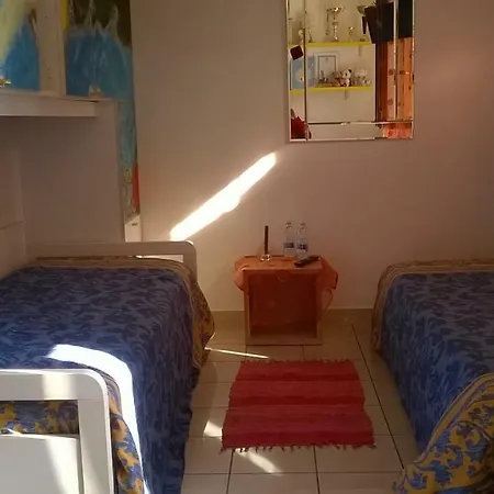 La Luce Della Luna Bed & Breakfast *