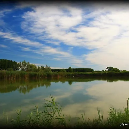 La Luce Della Luna 住宿加早餐酒店 *