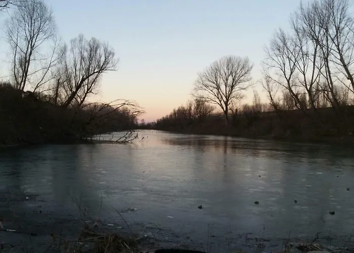 La Luce Della Luna * Castelnovo Bariano